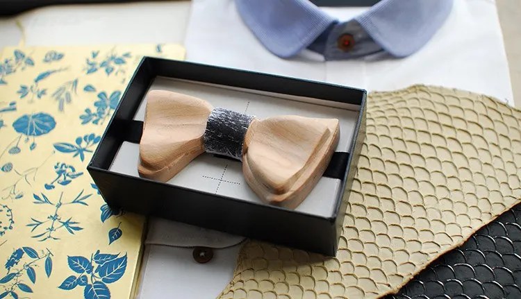 Black Woody Bow Tie