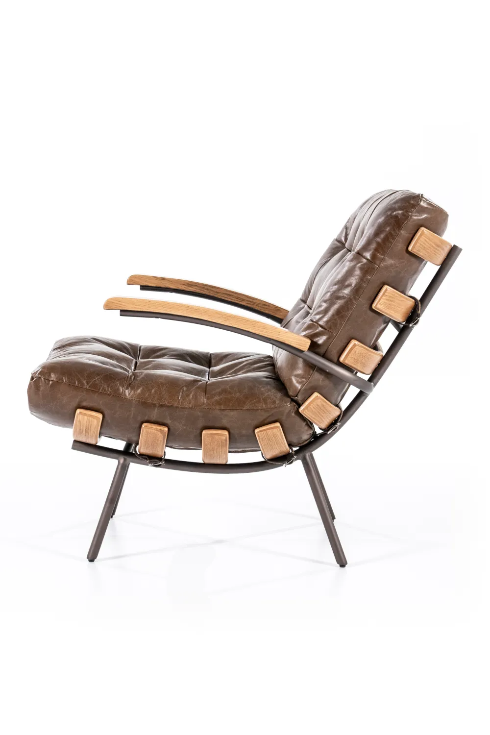 Dark Brown Mid Century Armchair | Eleonora Bastiaan