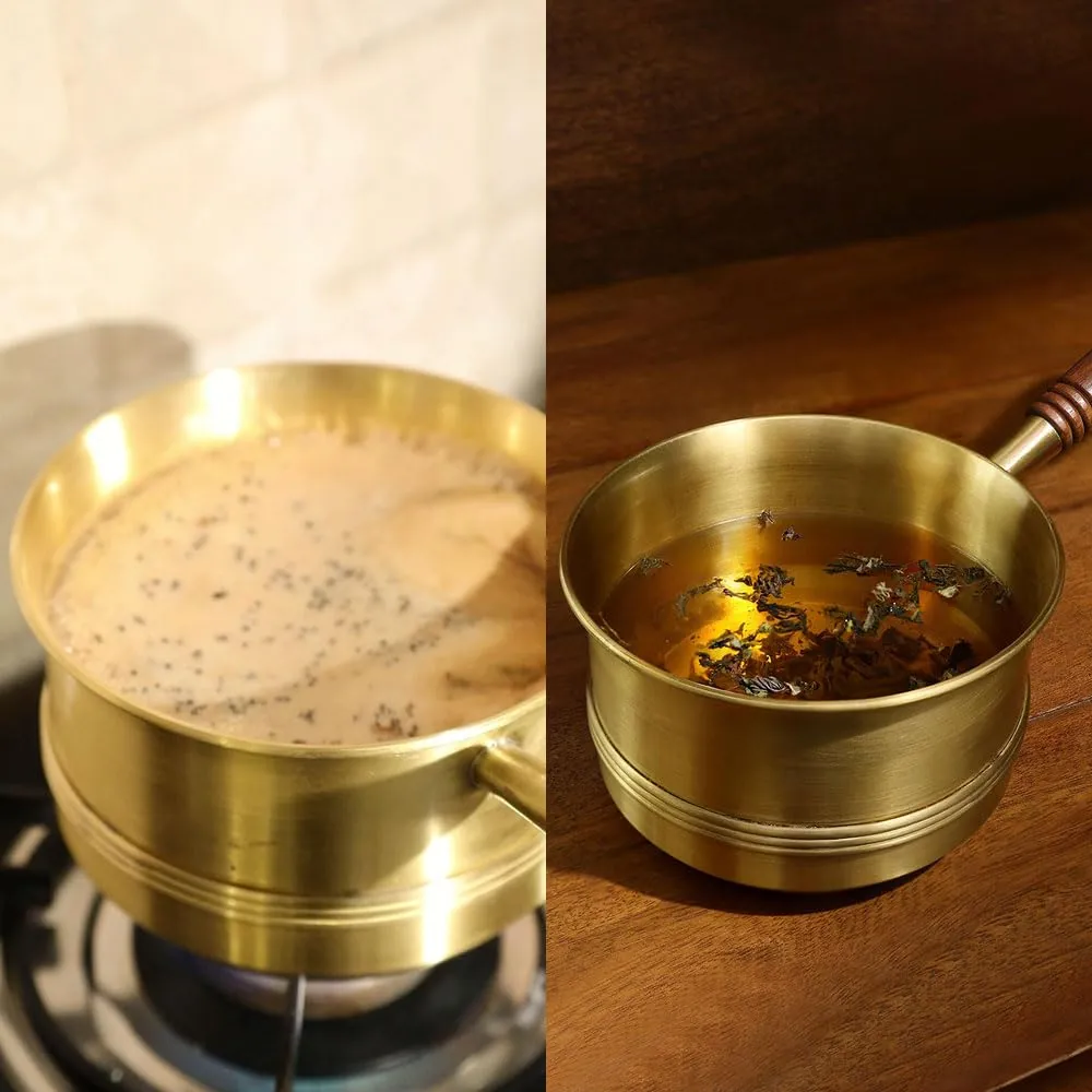 Ellementry Arra Brass Tea Pan with Wooden Handle - 750 ml | Induction Pan/Sauce Pan/Chai Pan/Milk Pan/Tapeli Patila | Long Stay Cool Handle | Small Non Stick Saucepan | Induction and Gas Ready