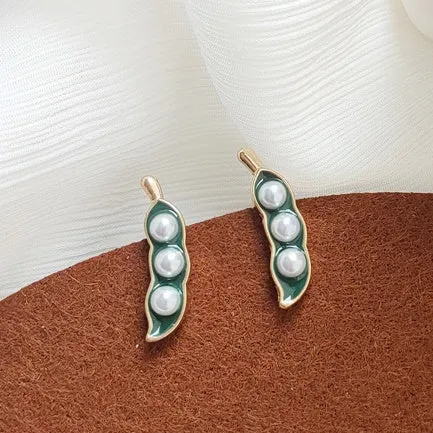 Green Pea White Pearl Beans Invisible Clip On Stud Earrings