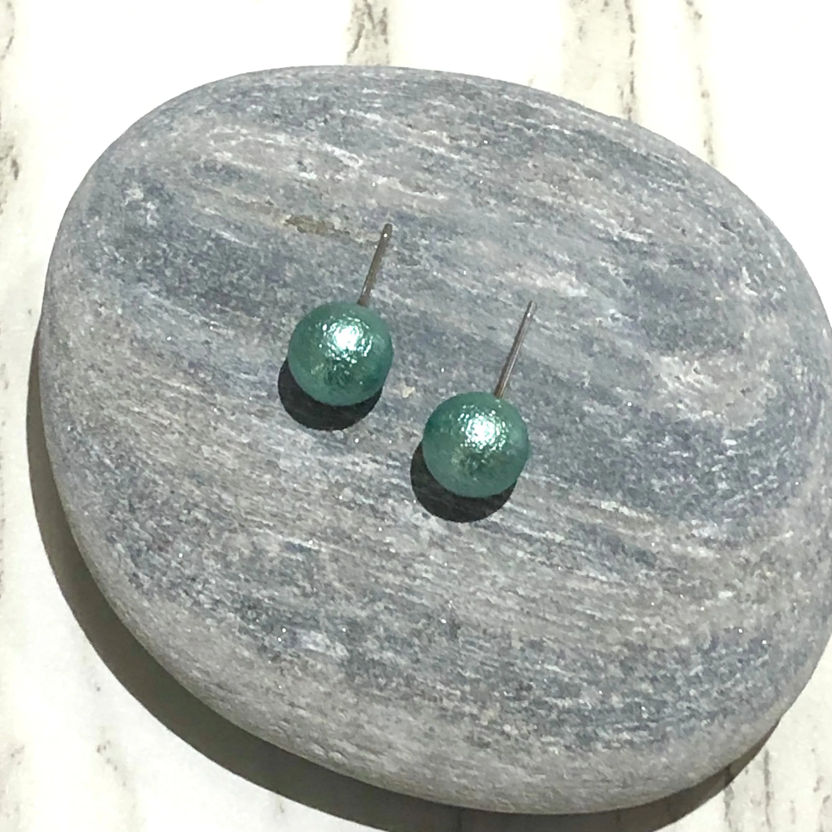 Seafoam Pitted Lucite Mini Ball Stud Earrings