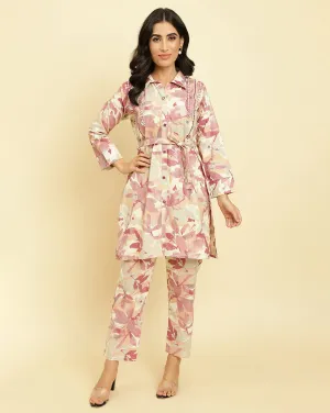 Varanga Women Off White & Mauve Floral Printed Straight Kurta Paired With Tonal Printed Bottom