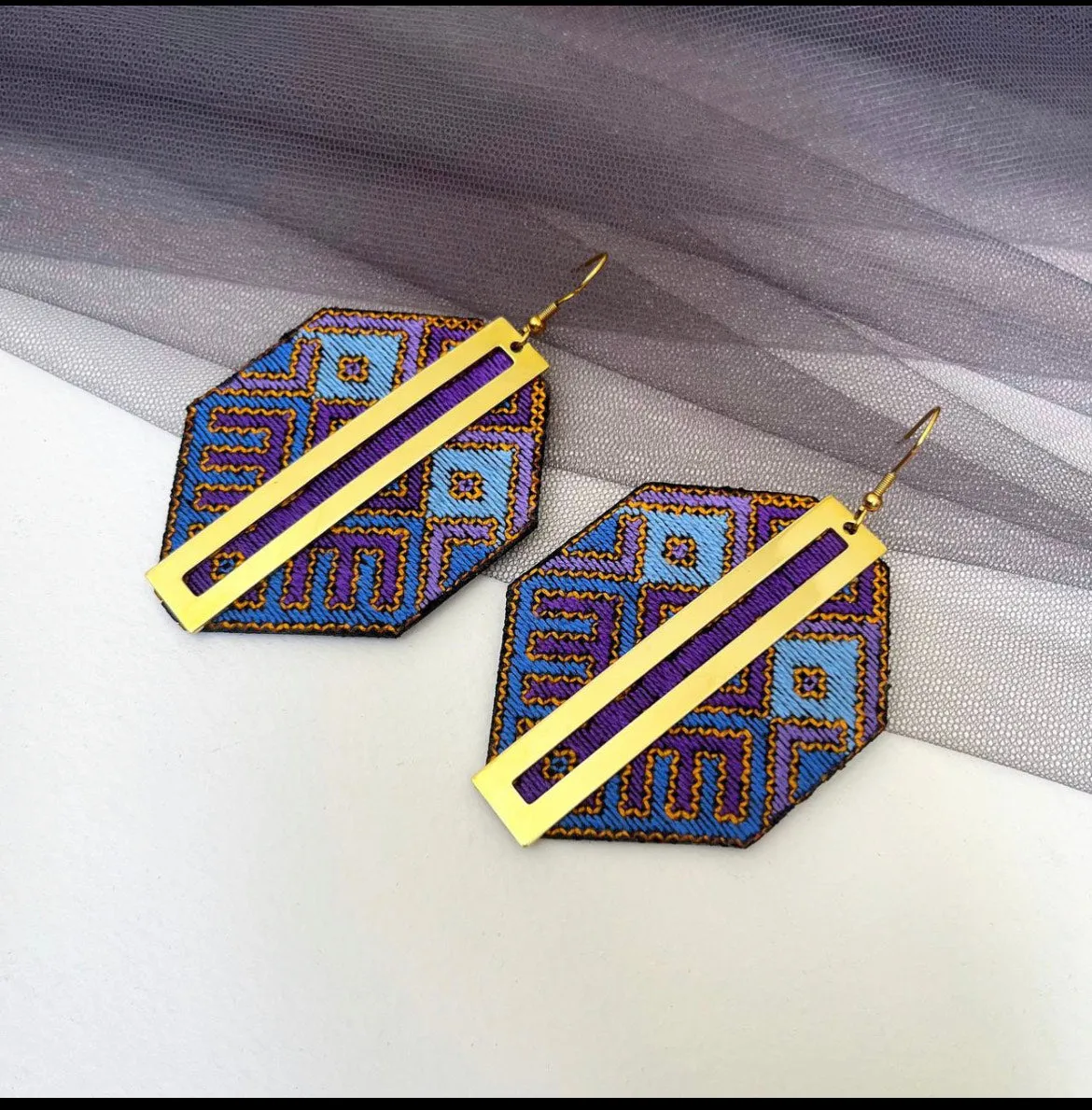 Zaba Embroiderd Earrings